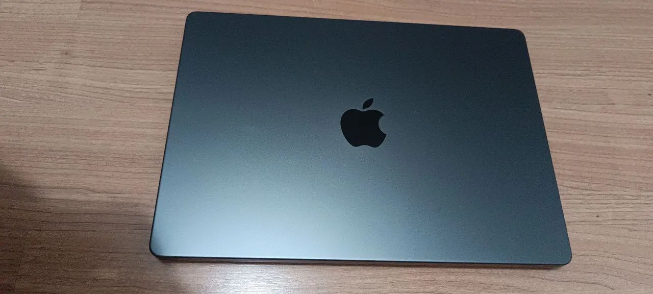 MacBook M3 Pro  36gb SSD 512 - Foto 2