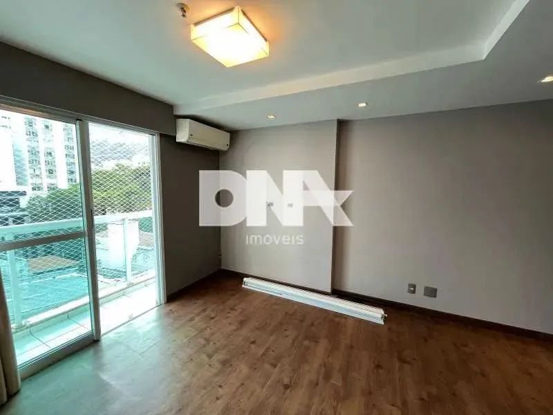 Apartamento : / Residencial / Botafogo