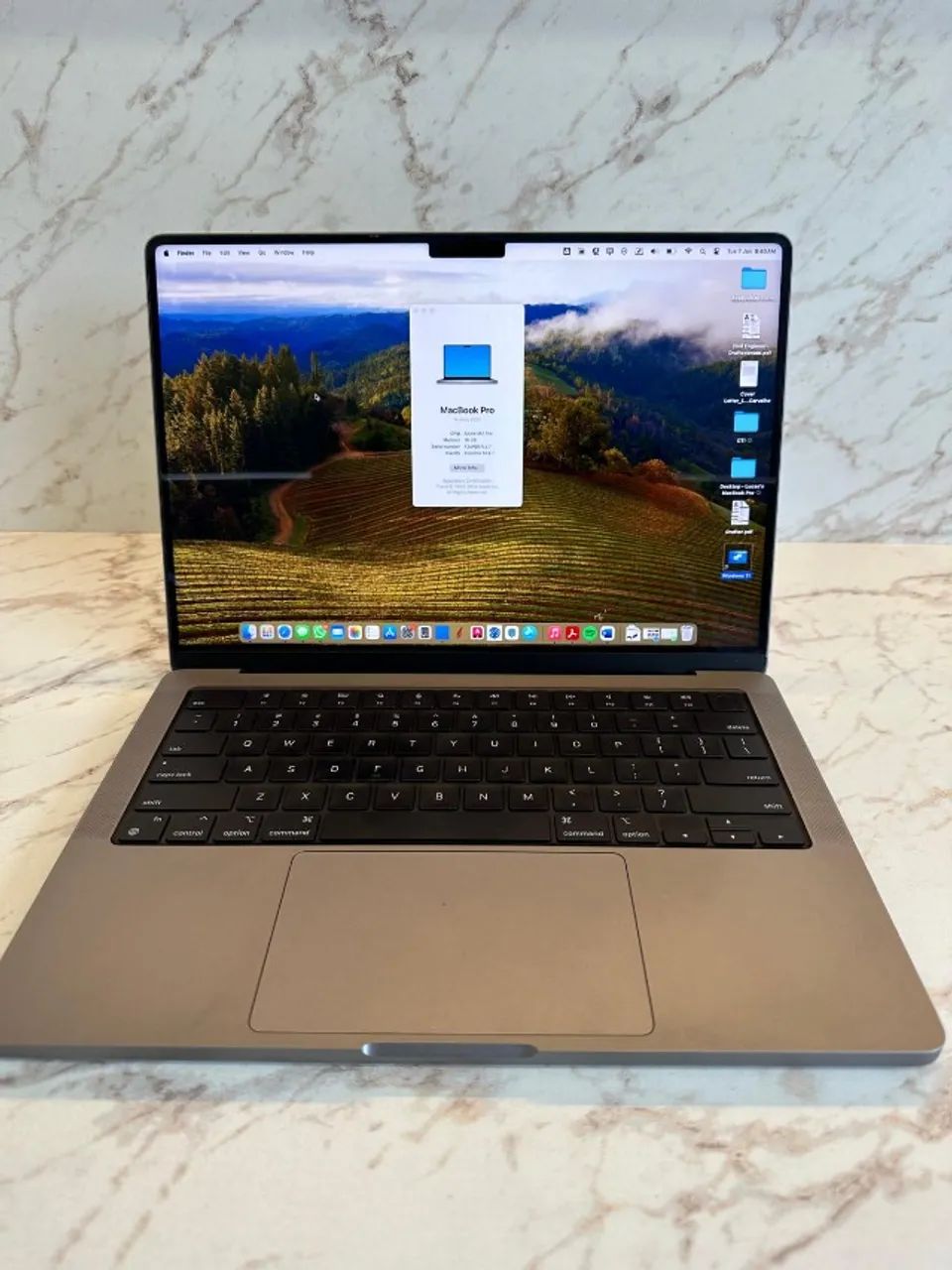 MacBook Pro M2 14インチ 14インチMacBook Pro [整備済製品] 12コアCPUと19コアGPUを搭載した