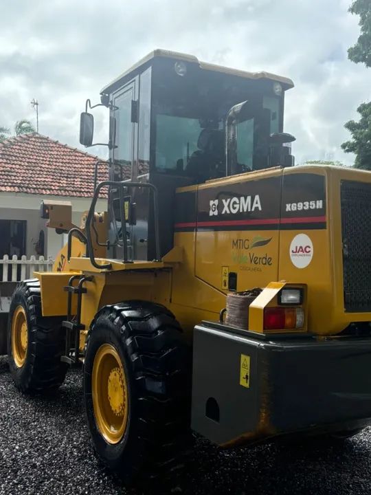 Pá Carregadeira XGMA