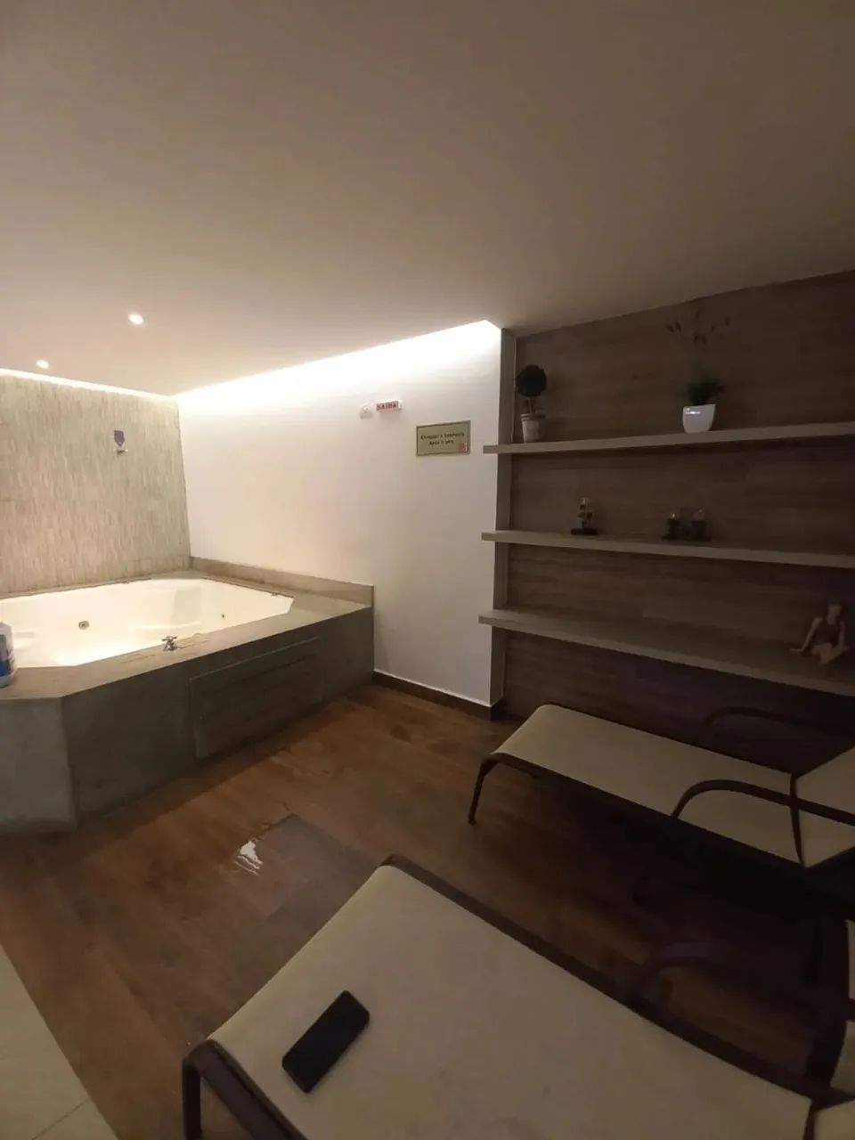 Apartamento para aluguel com 03 quartos no Bairro Santa Mônica em Uberlândia - MG. - Foto 4