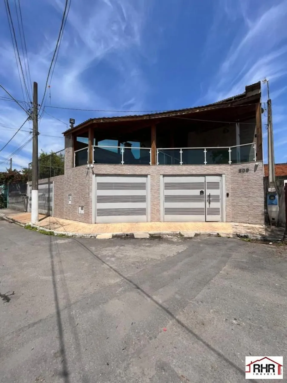 Sobrado para Venda em Suzano, Jardim Quaresmeira, 5 dormitórios, 1 suíte, 4 banheiros, 3 v