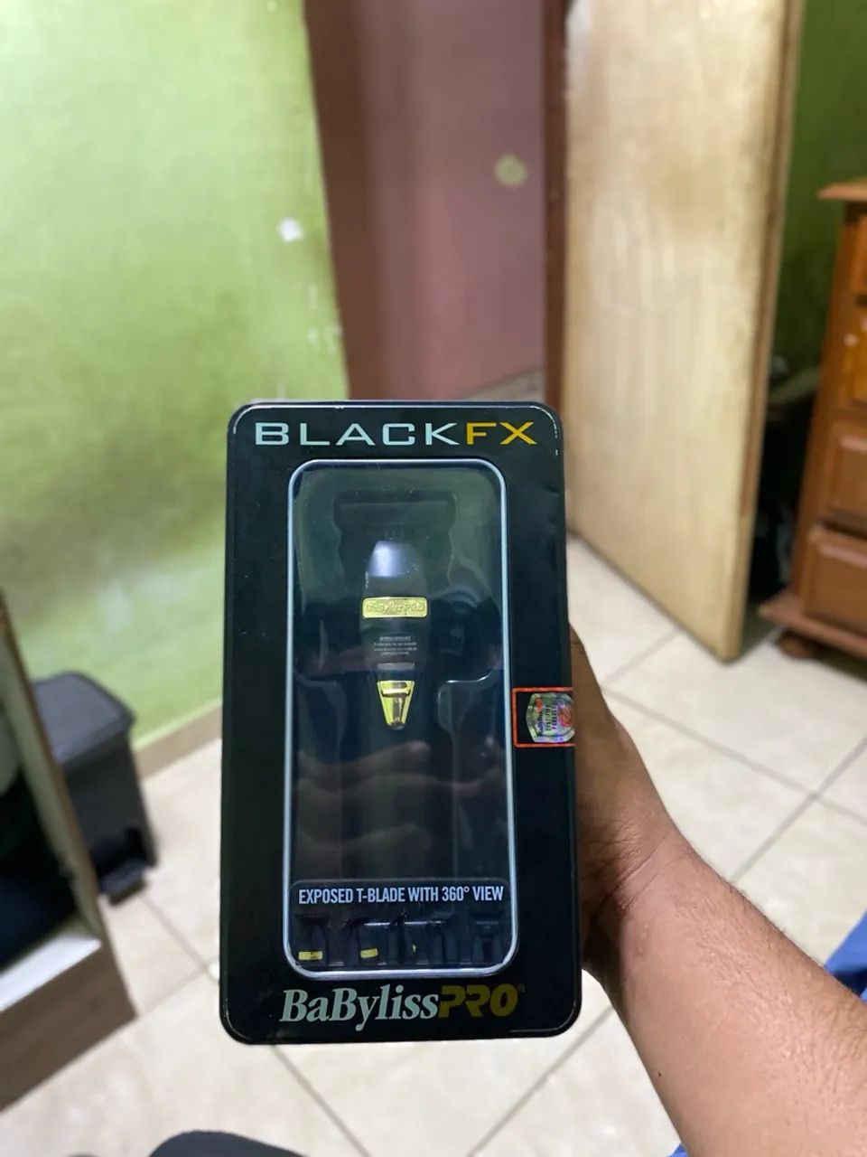 Máquina de cortar cabelo profissional Babyliss Pro BlackFX