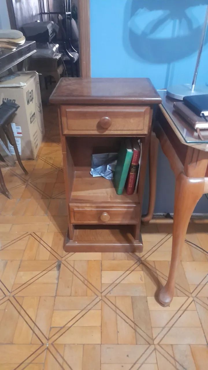 Mesa de cabeceira em madeira - Foto 3