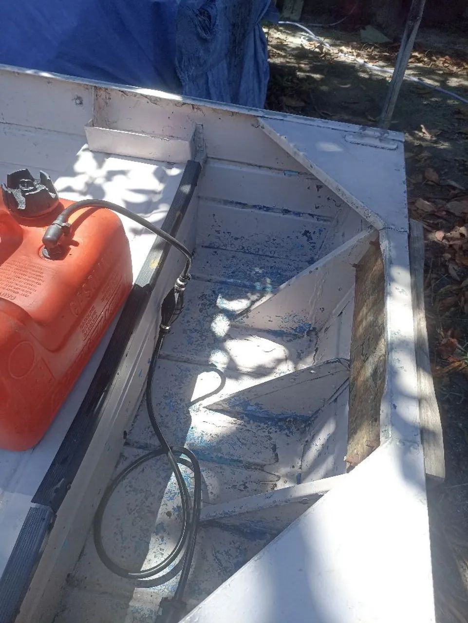 Vendo barco de Alumínio 4.80 metros LeveFort com carretinha sem motor . - Foto 6