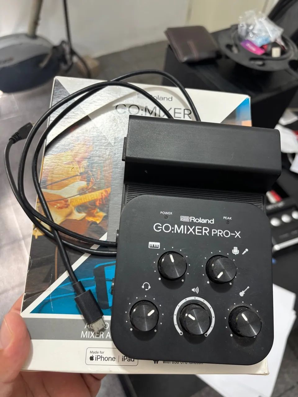 Interface de áudio Roland Go:Mixer Pro-X