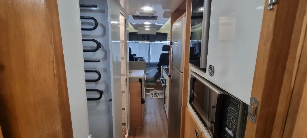 Motorhome Marcopolo Sénior 2006 Montagem 2022 8,30 Metros - Foto 7