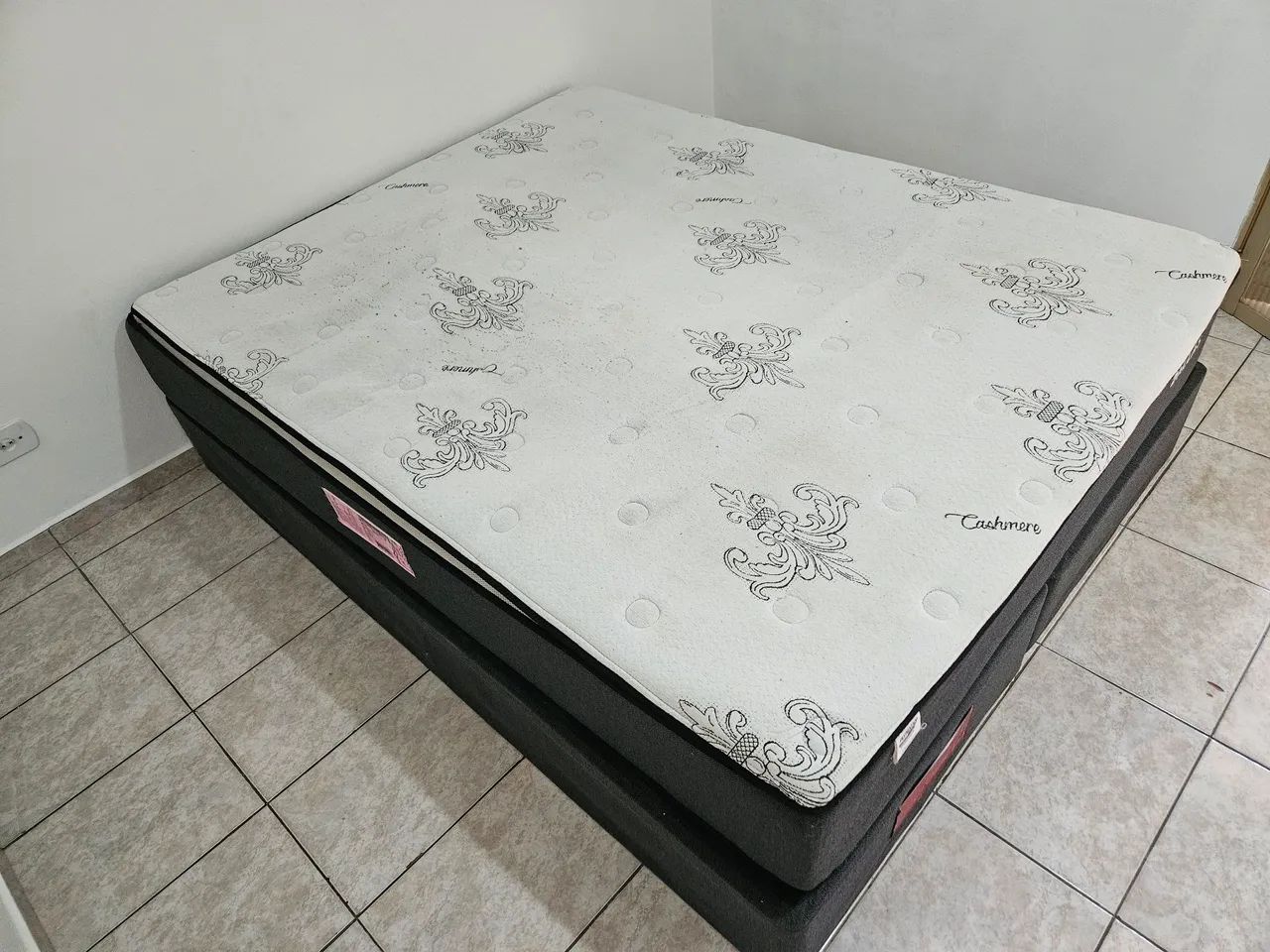 Colchão Queen com box - Foto 2