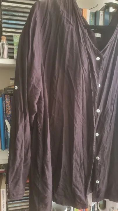 Camisa preta de viscose G  - Foto 3