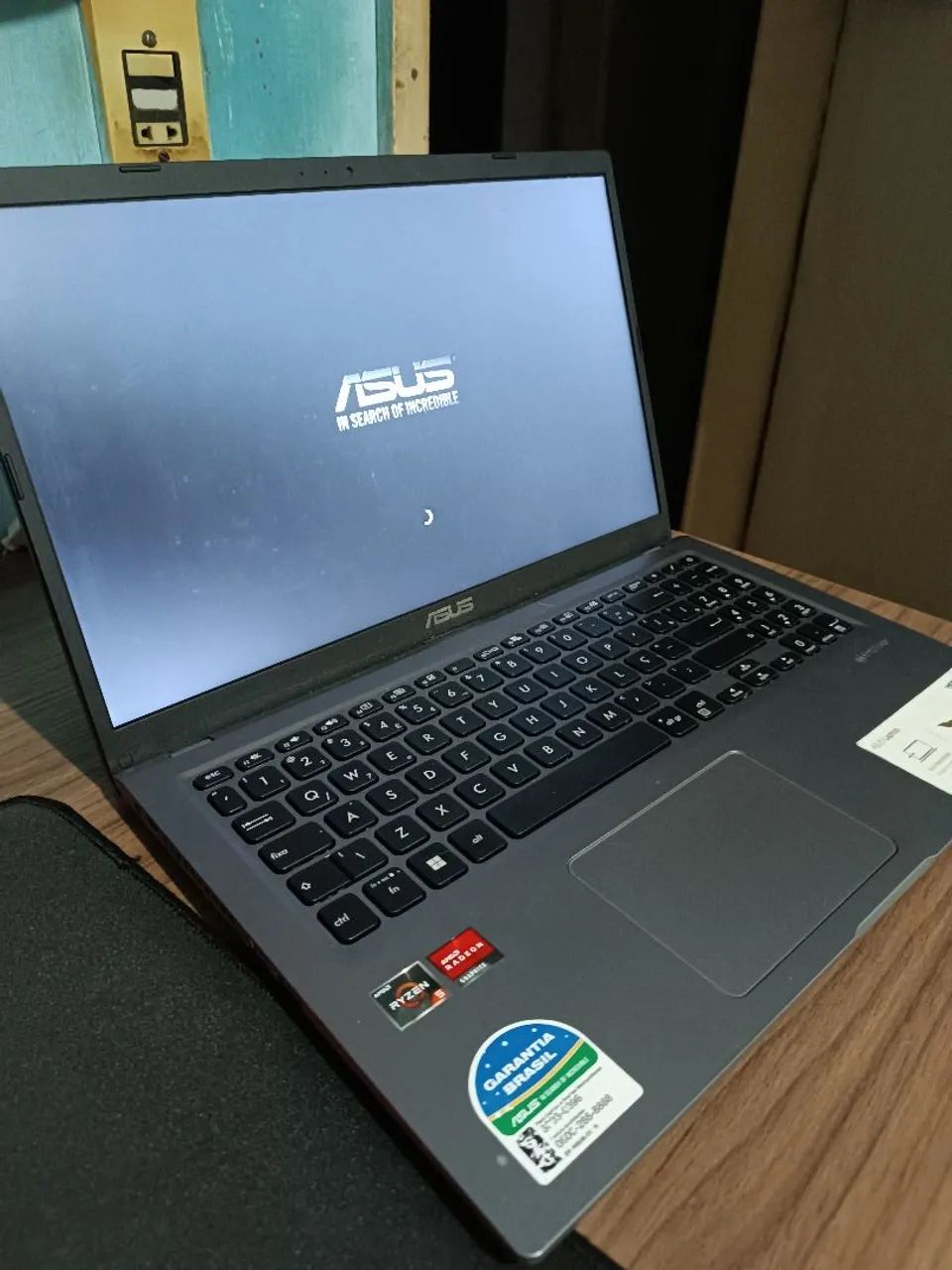 Notebook Asus Ryzen 5 + SSD 256gb + 8gb de ram - Foto 2