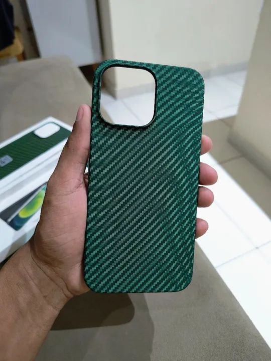 Capas "fibra de carbono" iPhone 14 pro Max 15 pro max - Foto 3