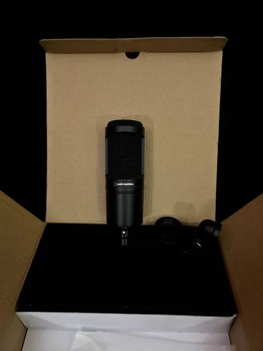 Microfone Condensador Audio Technica AT2020 Profissional na Caixa  - Foto 5