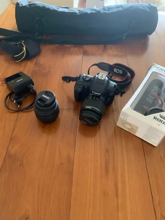 Câmera Canon EOS Rebel T6