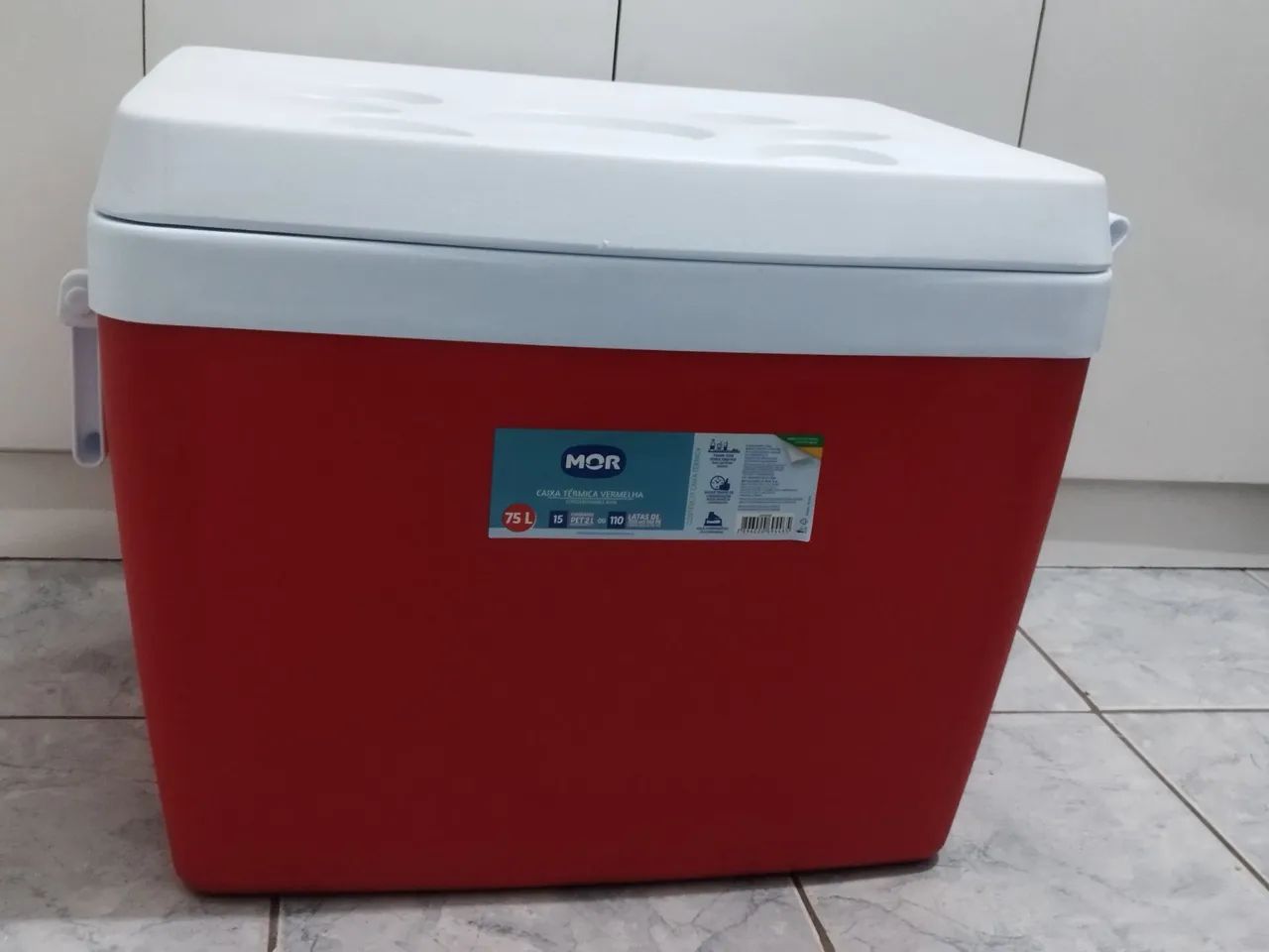 Caixa Térmica MOR 75L - Semi Nova - Usada 2x - Vermelha<br>
