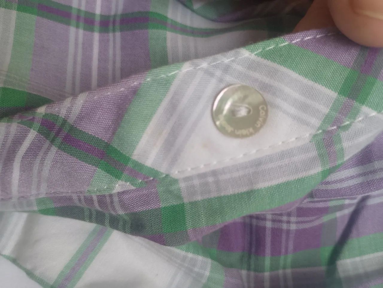 Camisa xadrez Calvin Klein . - Foto 5