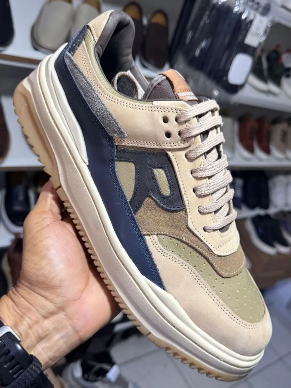 ブルドッグ　0825 Sapatos Reserva R Broox /osklen/McQueen - Calçados - Saboeiro