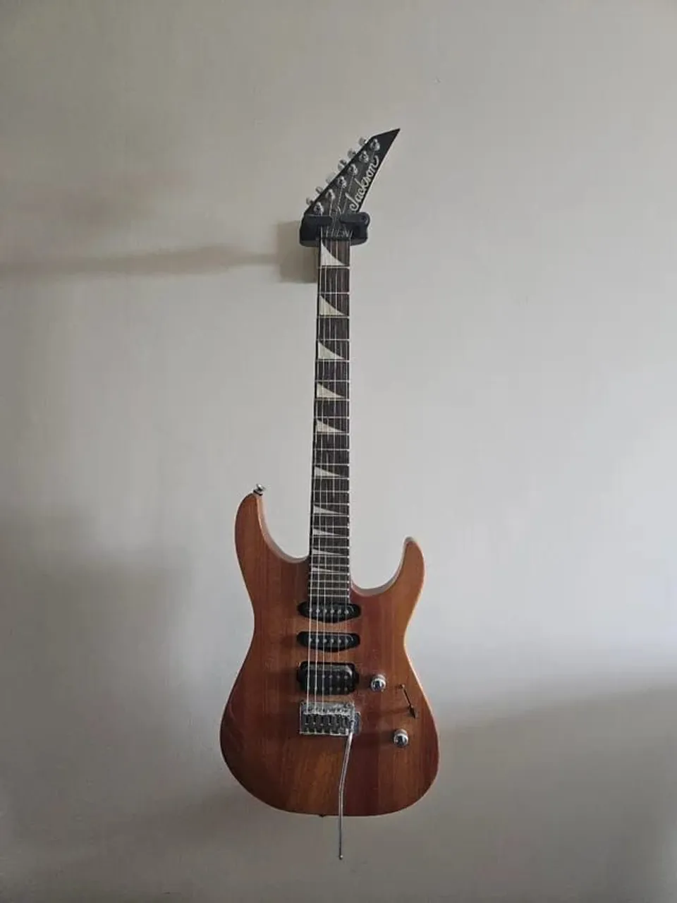 Guitarra Jackson JS23