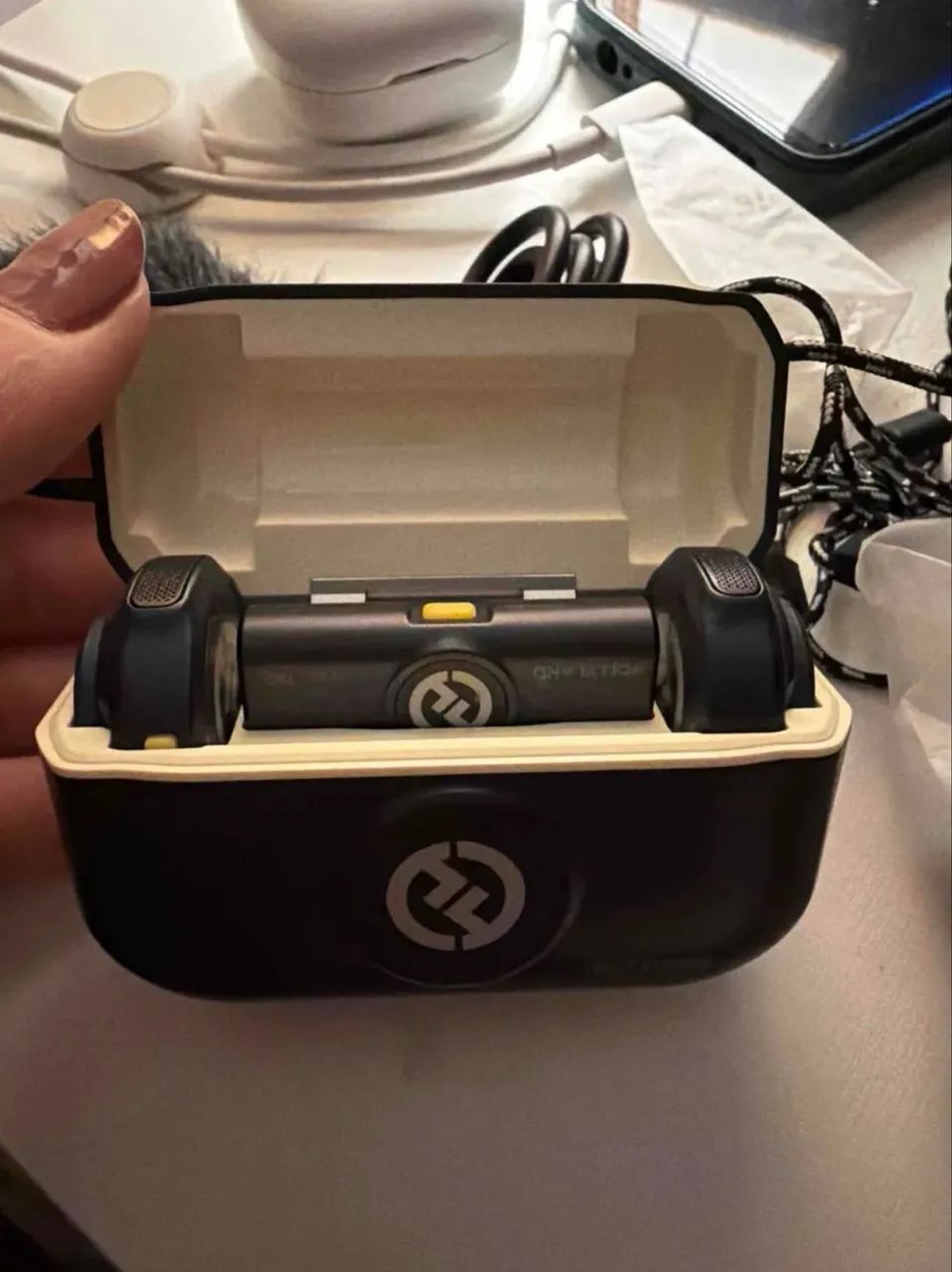 hollyland lark m2 microfone de lapela sem fio, certificado mfi com cancelamento de ruído - Foto 4