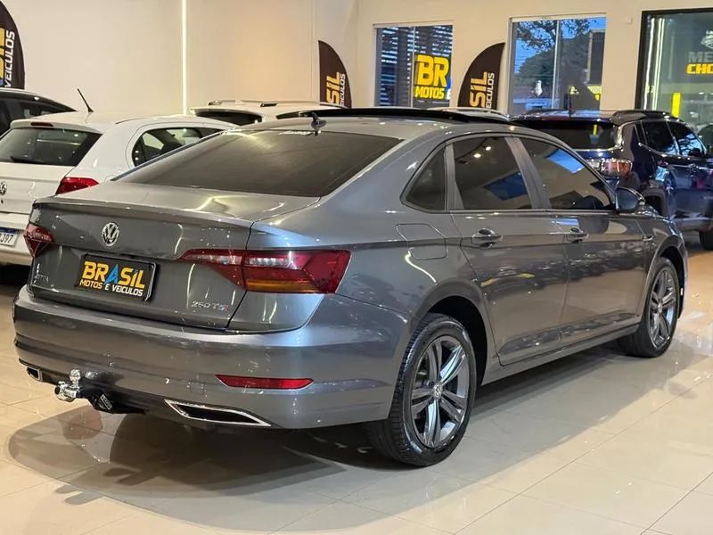 VOLKSWAGEN JETTA R-LINE 1.4 TURBO  - Foto 4