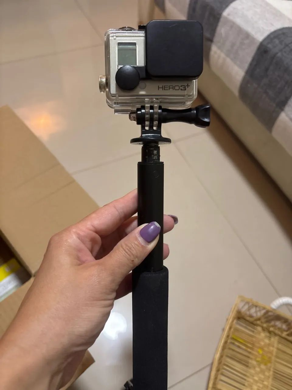 GoPro HERO3+ com bastão de selfie