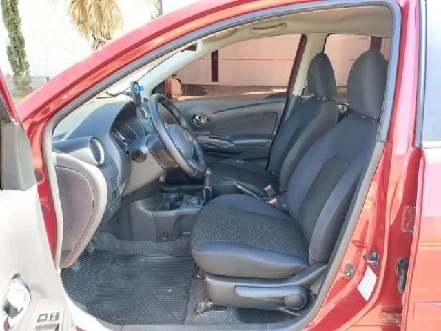 Nissan Versa SL 1.6 flex 2013 baixa km - Foto 4