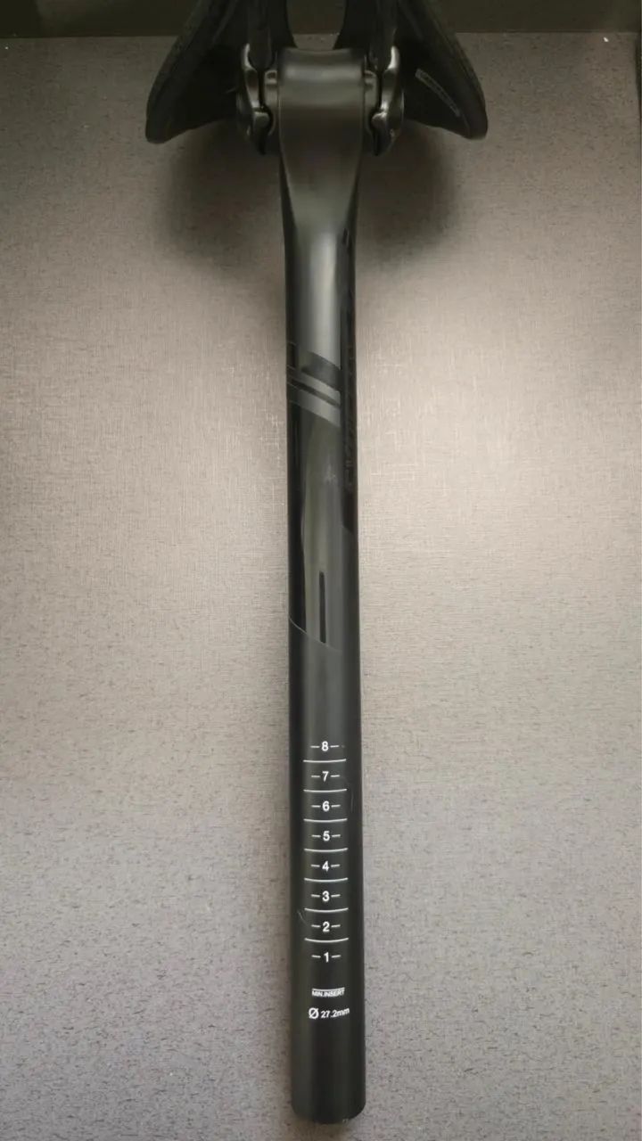 Canote em fibra de carbono - 27.2x350