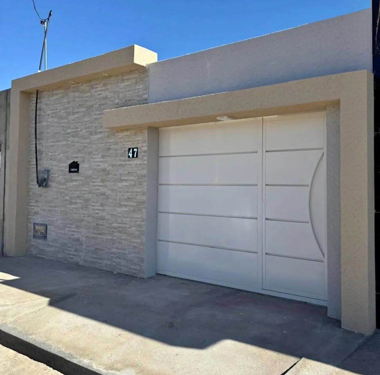 - Casa na Cohama 