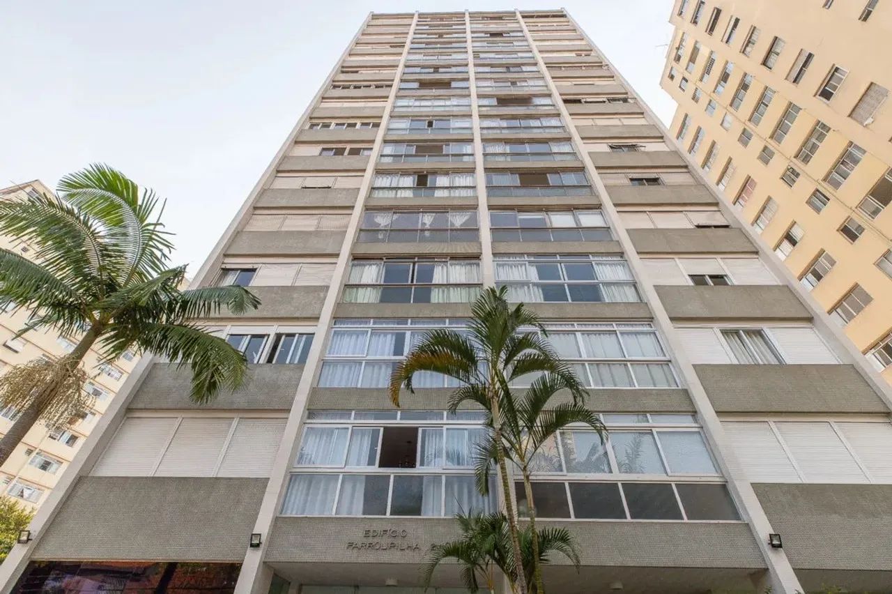 Apartamento tipo para venda com 3 quartos, 138m² - Foto 2