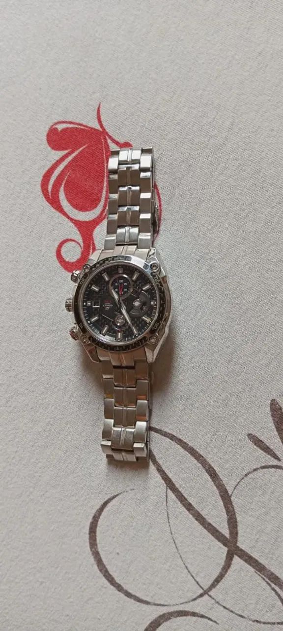 Vende esse lindo relógio 