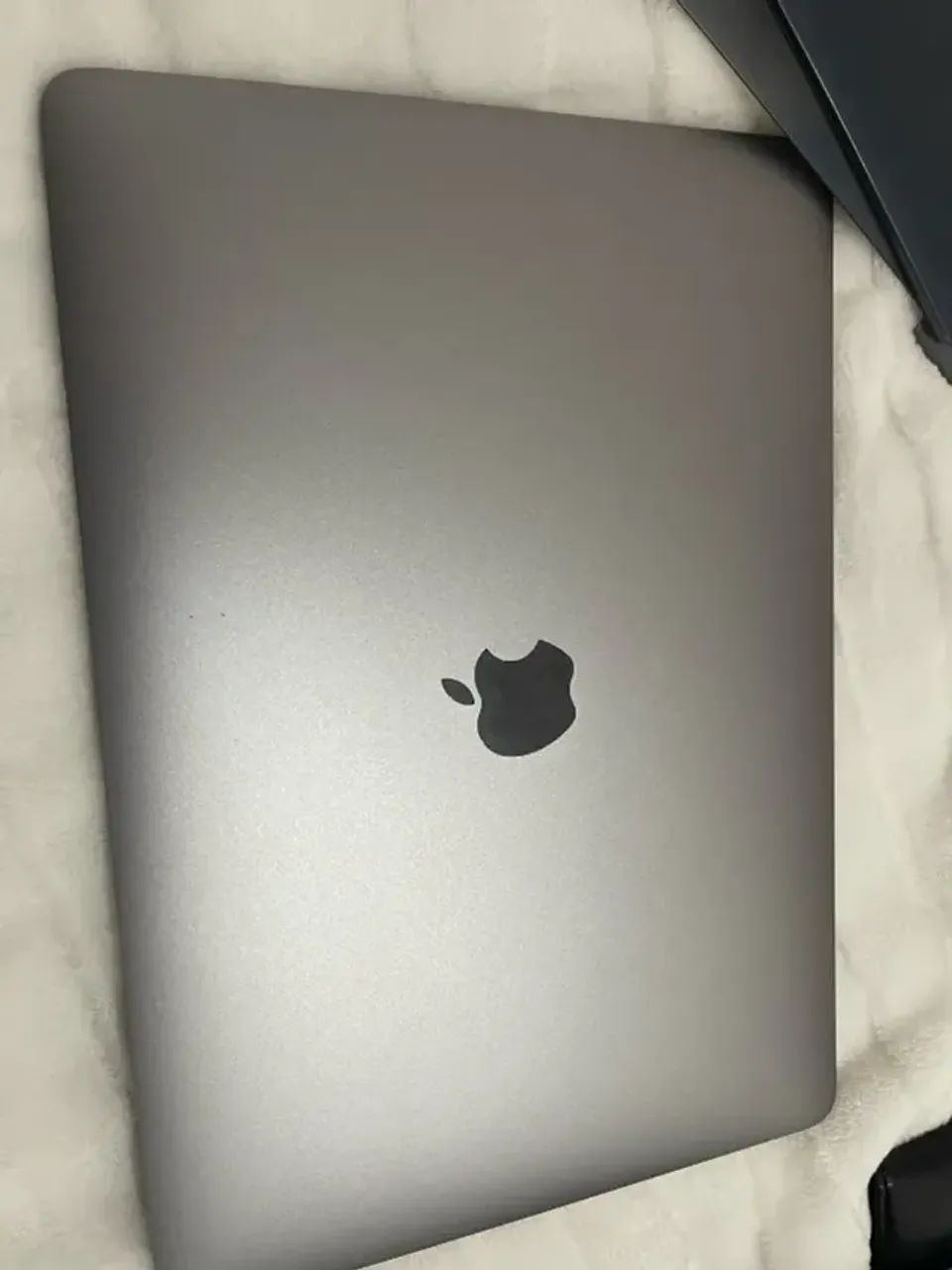 VENDO MACBOOK AIR - M1 - 2020 - 13P - 256G - 8G RAM - CINZA