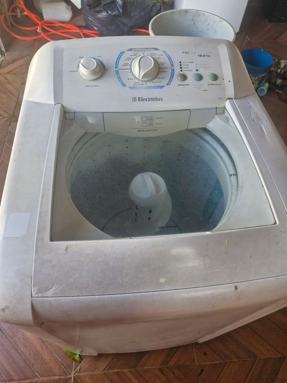 Máquina de lavar Electrolux 12kg funciona perfeitamente retirada novo gama  - Foto 5