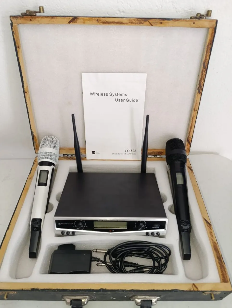 Sistema de Microfone Sem Fio Sennheiser Profissional