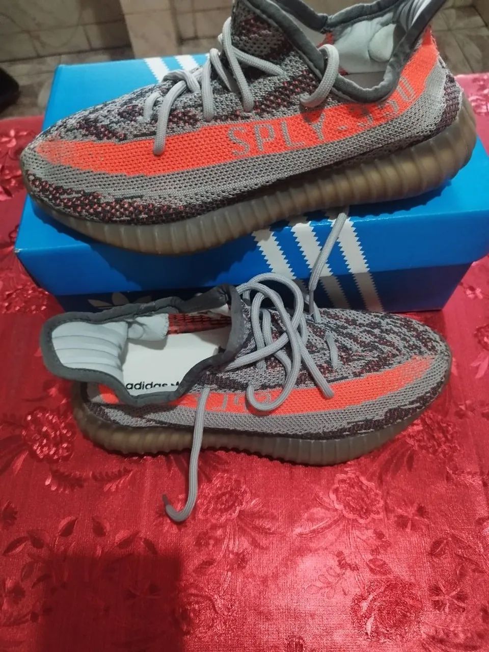 Tênis Adidas Yeezy Boost 350 V2 Tam 39 40 e 41  - Foto 4