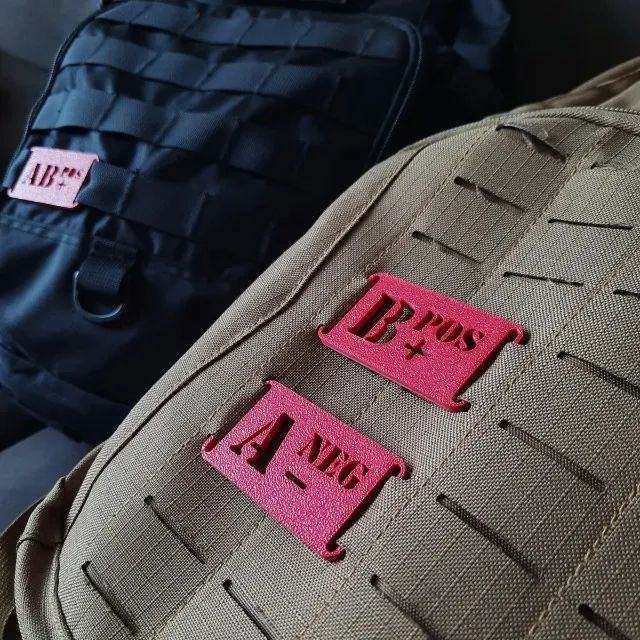 Tag Tipo Sanguíneo para Sistema Molle Tático Acampamento Mochila Socorro Emergência - Foto 5