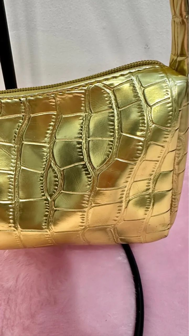 Bolsa dourada - Foto 2