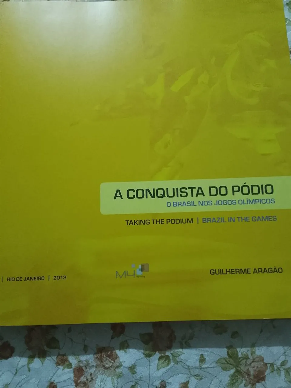 Livro das olimpíadas raridade