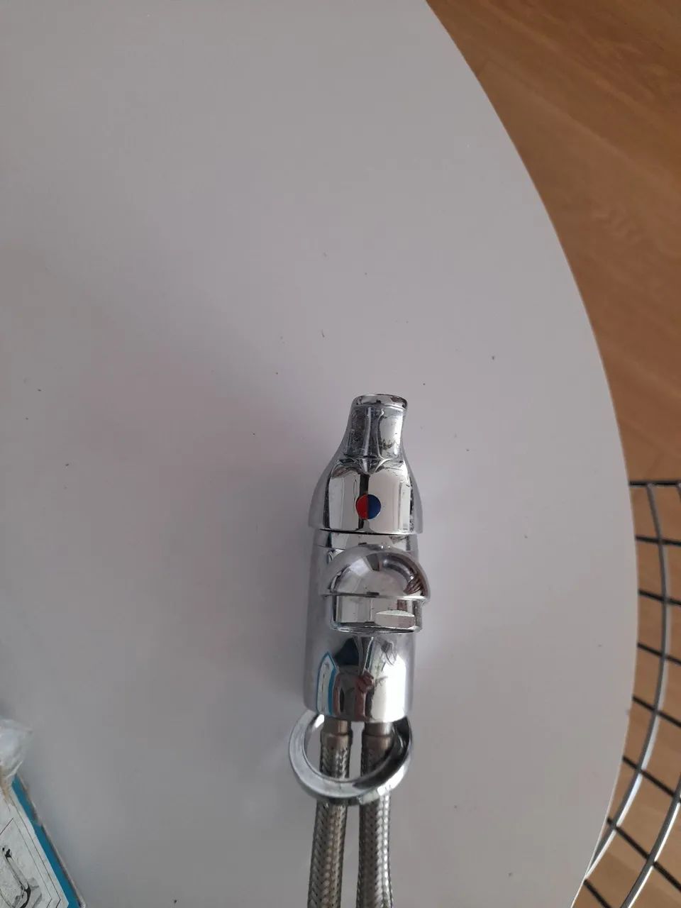 Torneira Cromada para Banheiro - Foto 2