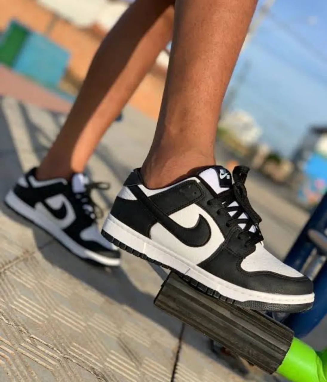 Tênis Nike Dunk Low Black and White 34 ao 43 - Foto 2