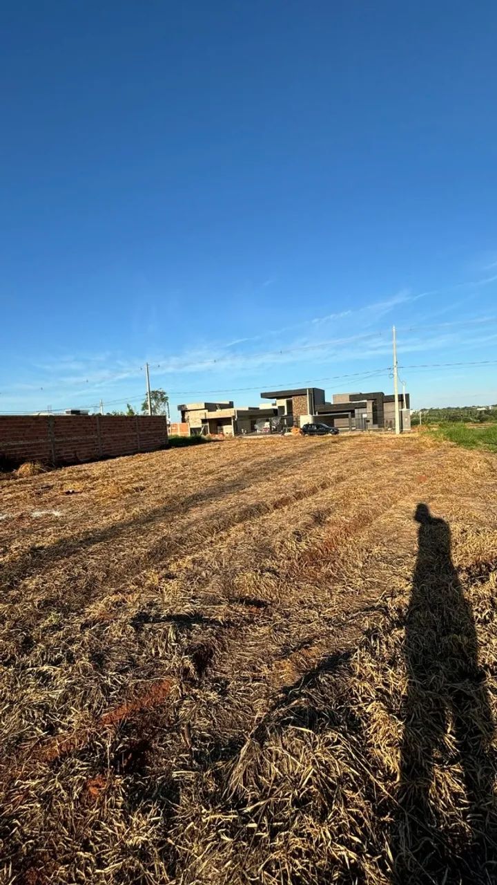 Terreno de 672m² em bairro nobre de Santa Fé do Sul