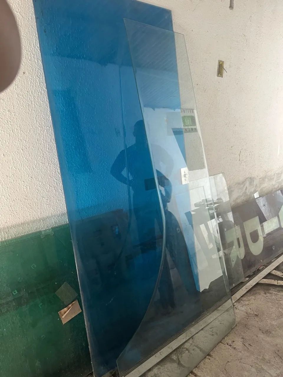 Porta de Vidro Azul - 1,00 x 2,10m - Foto 2