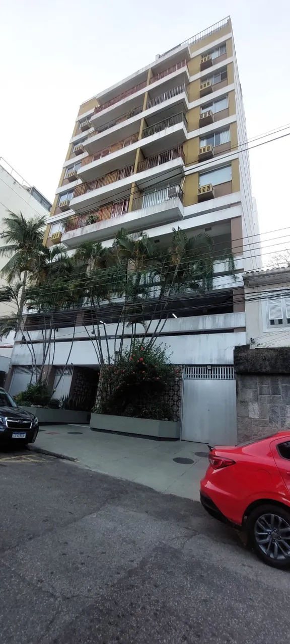 Humaitá/Largo dos Leões, alugo apartamento, 2 quartos.