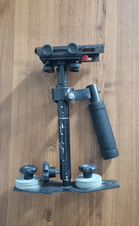 Estabilizador manual (steadycam)
