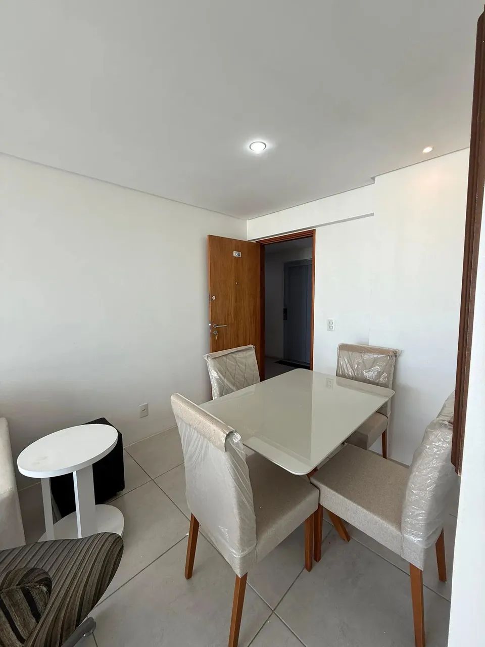 Alugo apartamento mobiliado com dois quartos em Boa Viagem - Foto 4