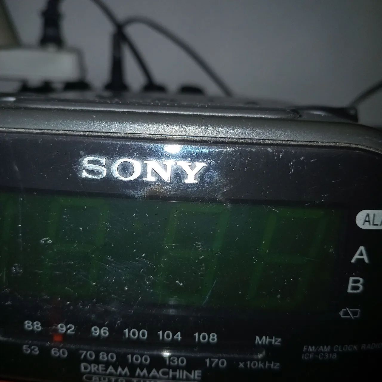 Rádio Relógio Sony - Foto 2