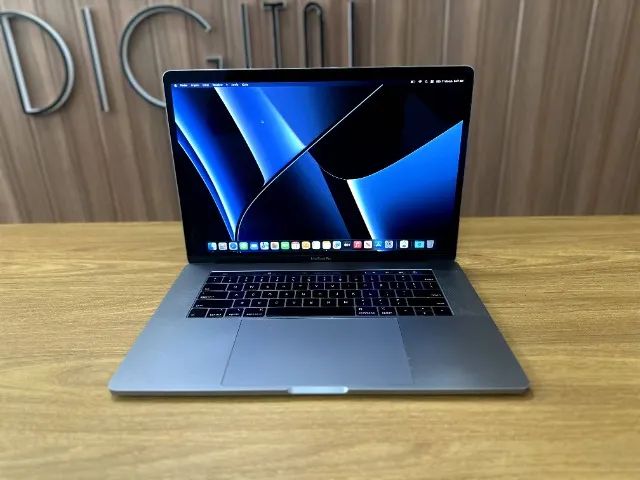 MACBOOK PRO, 32GB RAM, CORE i9, 512 SSD, A1990, 15.4 POLEGADAS, TOUCH BAR - Foto 5