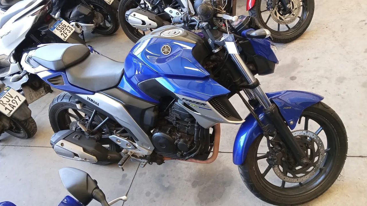 FZ 25 2019 - Foto 3