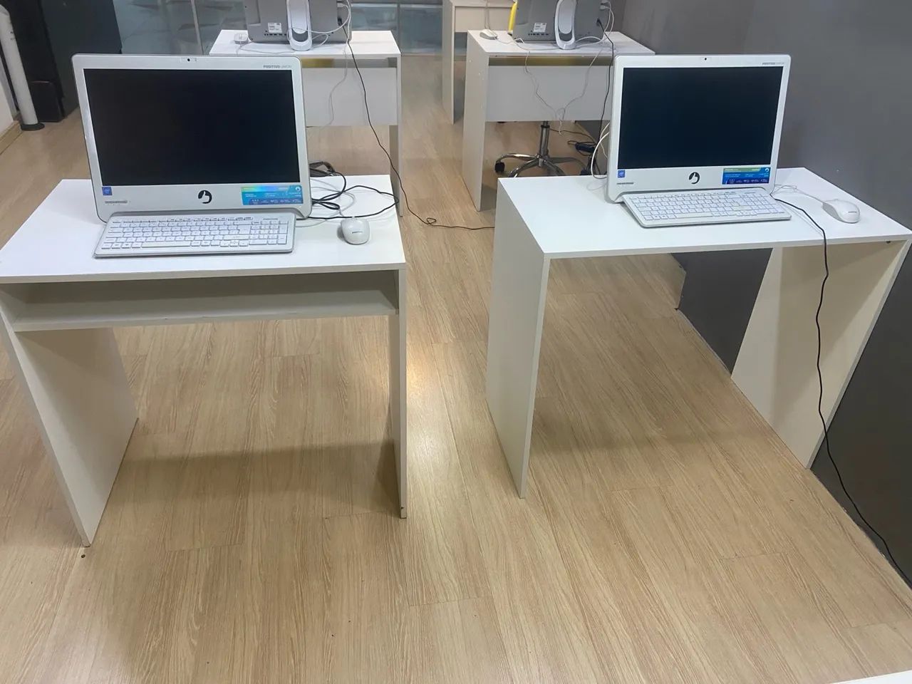 Escrivaninha  - Foto 2