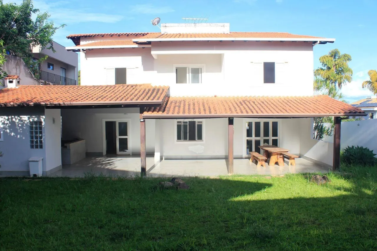 Casa Ampla e Aconchegante no Jardim Botânico