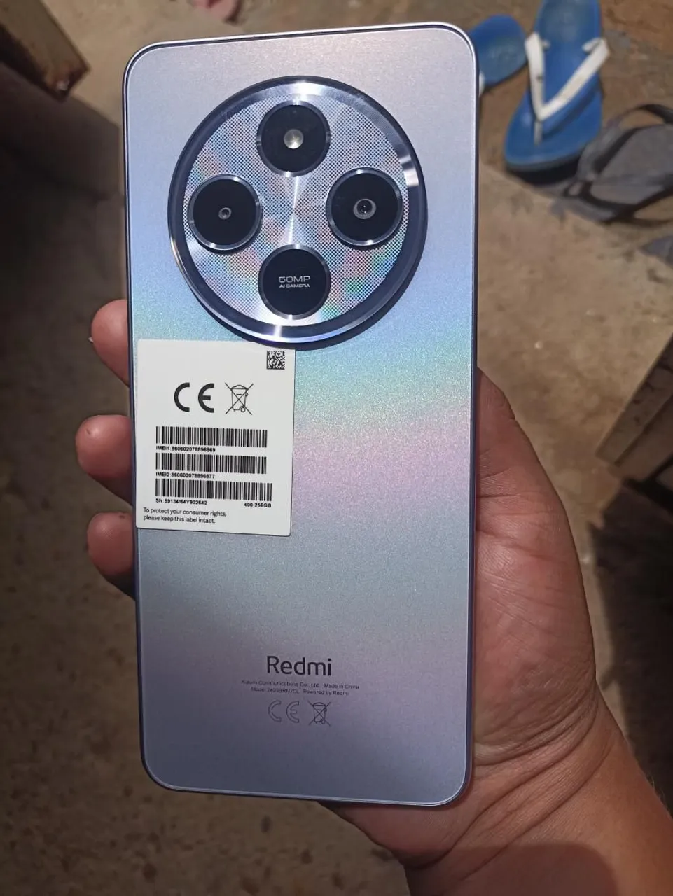 Vendo celular, 2 meses de uso, super novo e conservado, apto a negociar.