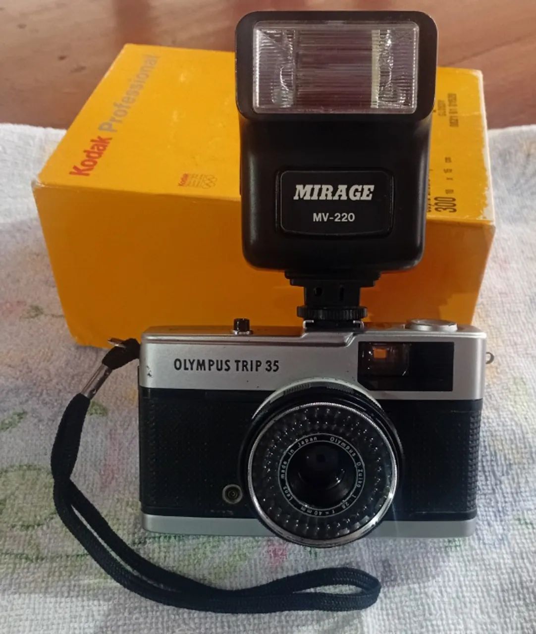 Câmera Analógica Olympus Trip 35 - Câmeras e Filmadoras - Centro